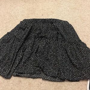 Black and white skirt shein M